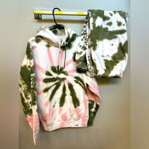 Worthy Threads Tie Dye Sweatsuit